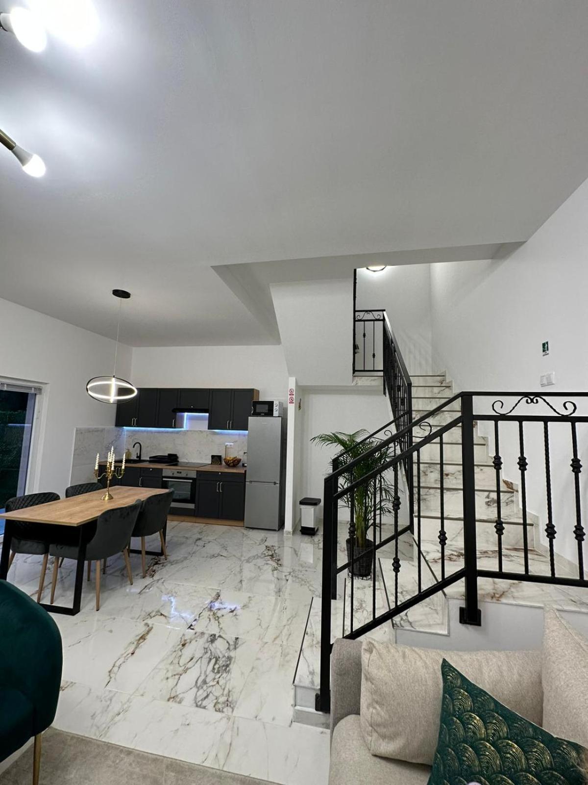 Apartment Linden *